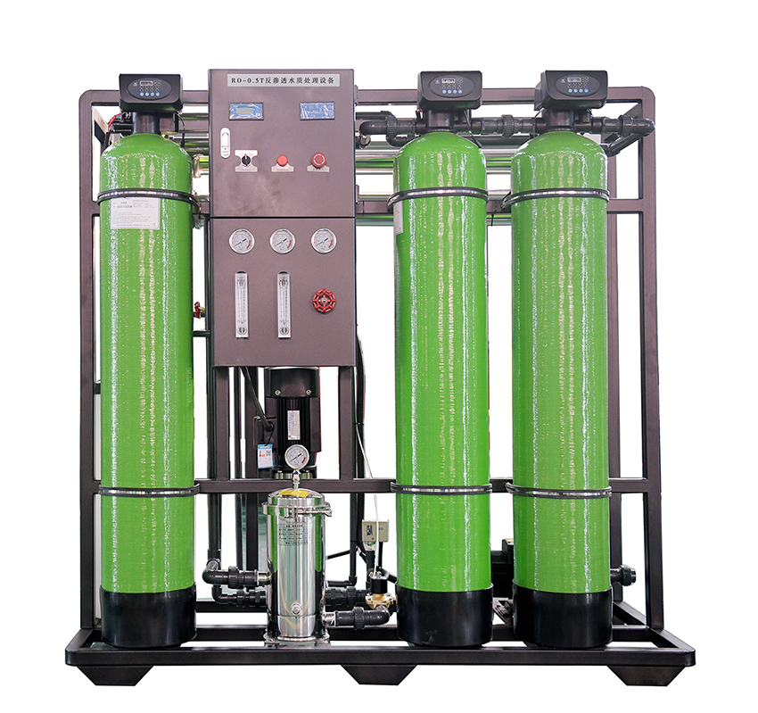 經(jīng)濟(jì)款 0.5T/H反滲透純水機(jī)